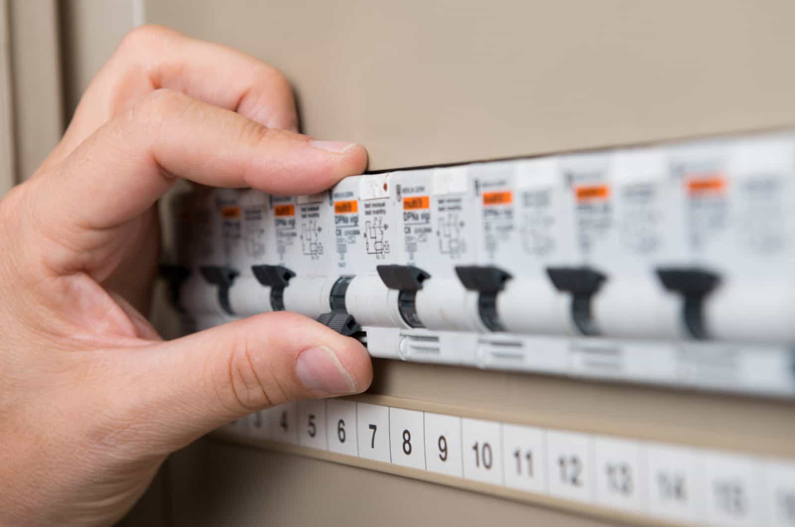 Circuit breakers in a consumer unit
